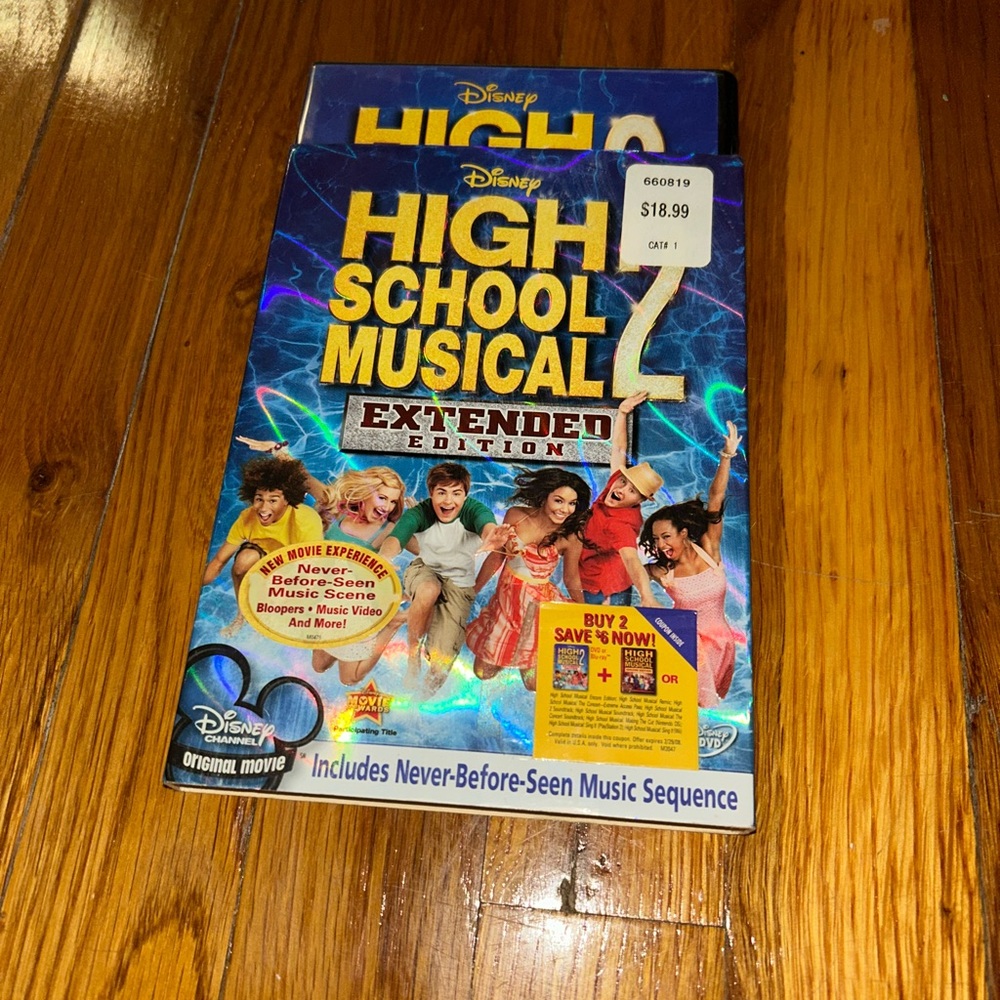 Disney High School Musical 2 Extended Edition DVD - Blue and Yellow